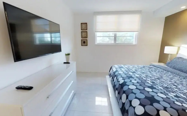 photo 5 of Premium 2 Bedroom +den Apartment Or-202
