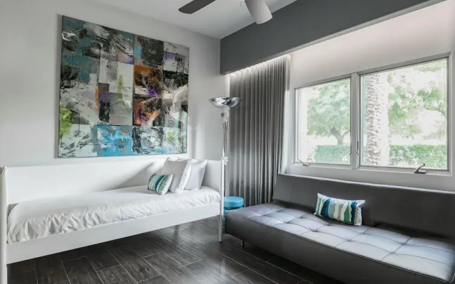 photo 4 of Preston by AvantStay | Desert Oasis w/ Basketball Court, Pool & Hot Tub