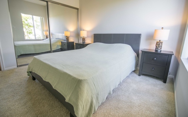 photo 4 of Prime Location Westwood Apartment 409w
