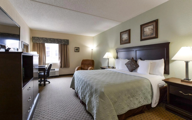 photo 4 of Grand View Inn and Suites