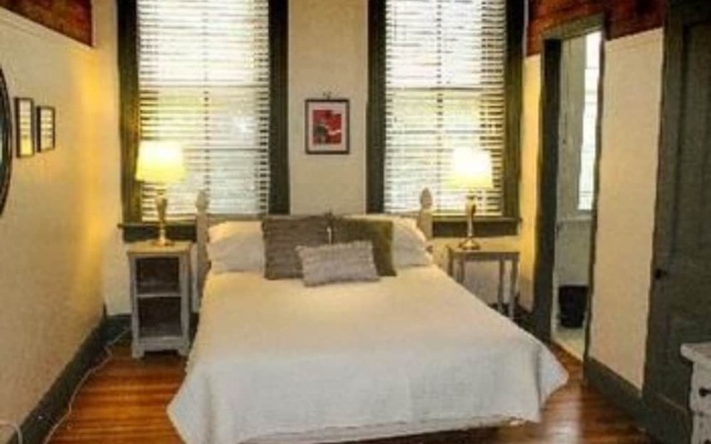 photo 3 of Prince Solms Inn