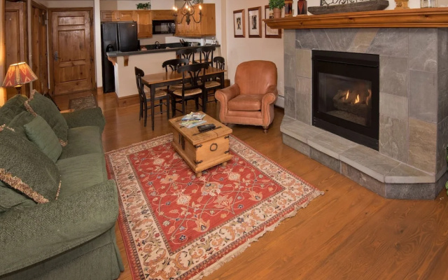 photo 4 of Quaint 1br 2a Access To Osprey Rockresort Amenities 1 Bedroom Condo by RedAwning