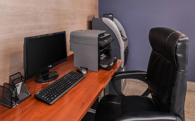 photo 3 of Quality Inn & Suites Montebello - Los Angeles