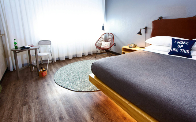 photo 4 of Moxy New Orleans Downtown French Quarter Area