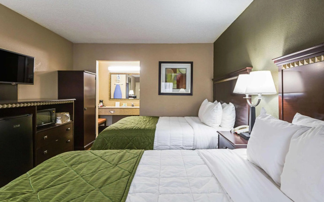 photo 3 of Quality Inn & Suites Bedford West