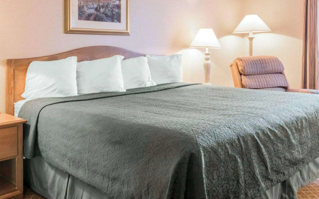 photo 4 of Quality Inn & Suites Monroe