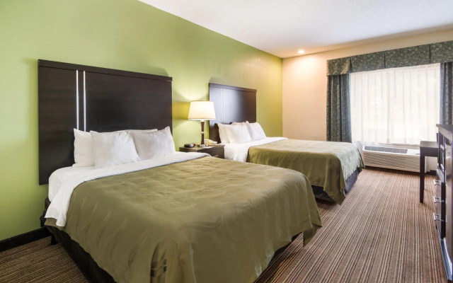 photo 5 of Quality Inn & Suites - Granbury