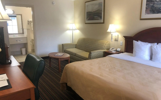 photo 5 of Quality Inn & Suites Biltmore East