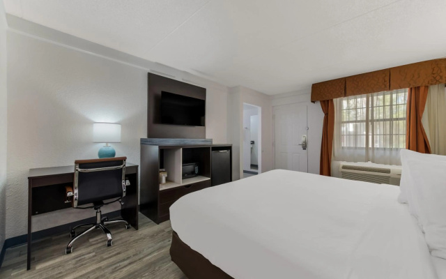 photo 4 of Quality Inn Charlotte Airport