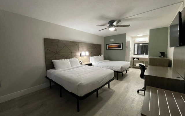photo 4 of Quality Inn & Suites Airport/Cruise Port Hollywood