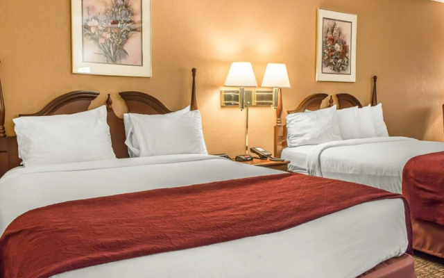 photo 2 of FairBridge Inn and Suites Poconos