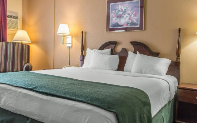 photo 4 of FairBridge Inn and Suites Poconos