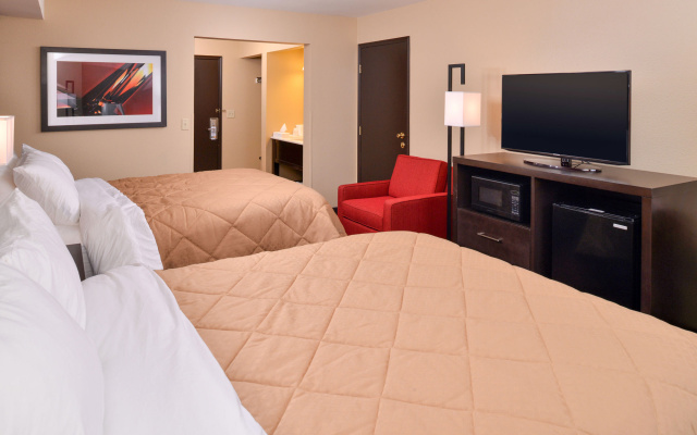 photo 4 of Quality Inn & Suites Tacoma - Seattle