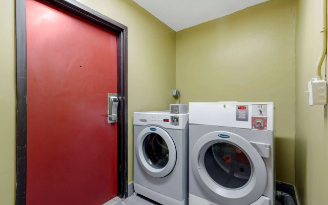 photo 4 of Quality Inn Acworth North