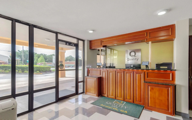 photo 5 of Quality Inn Acworth North