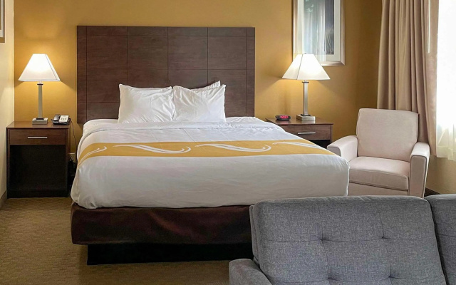 photo 5 of Quality Inn Ontario