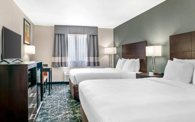 photo 4 of Quality Inn Grand Rapids South-Byron Center