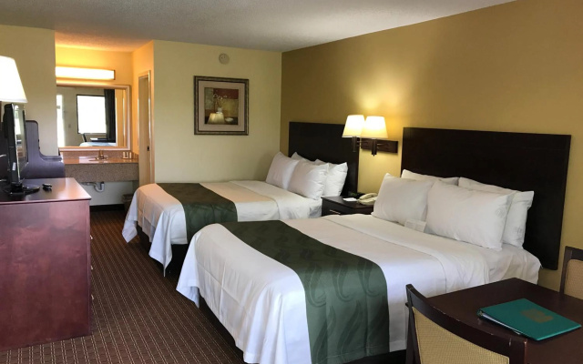 photo 2 of Quality Inn Franklin South