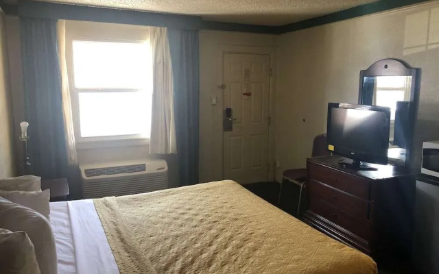 photo 4 of Quality Inn Airport