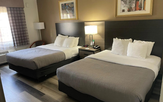 photo 4 of Quality Inn & Suites Goodyear - Phoenix West