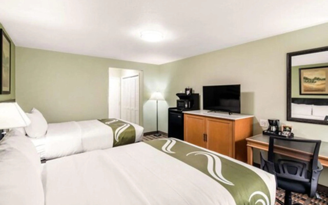 photo 3 of Quality Inn & Suites Plano East - Richardson