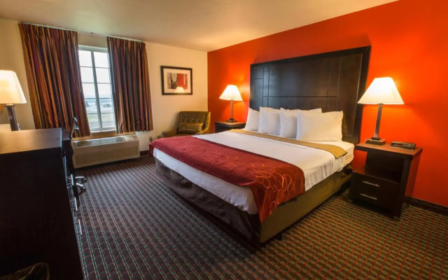 photo 4 of Quality Inn And Suites Portland