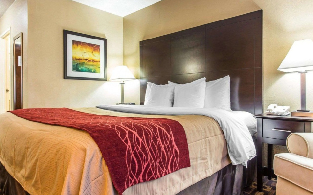 photo 5 of Quality Inn Burlington near Hwy 34