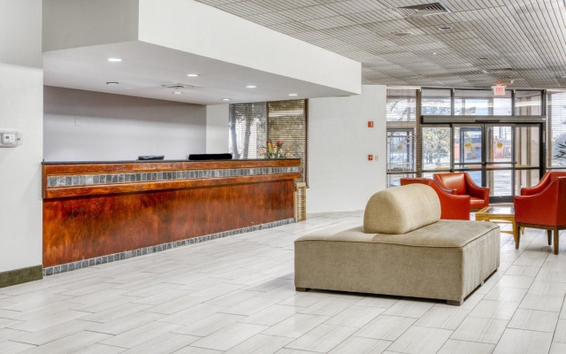 photo 2 of OYO Hotel Burlington South