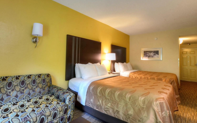 photo 2 of Quality Inn Cherokee Riverside