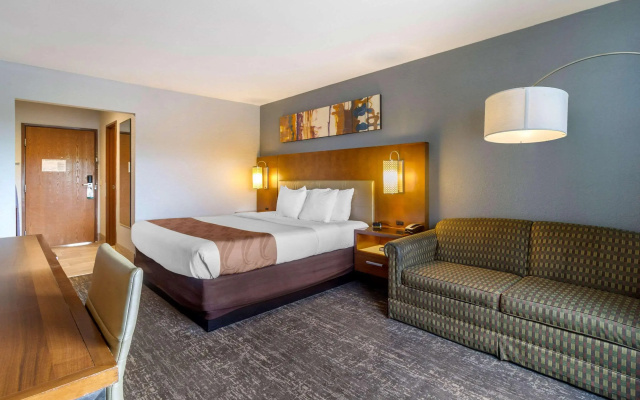 photo 5 of Quality Inn Danville