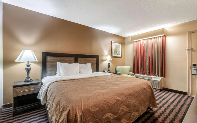 photo 3 of Quality Inn Decatur River City