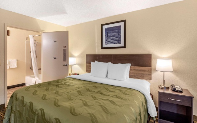 photo 4 of Quality Inn Duluth - Atlanta Northeast