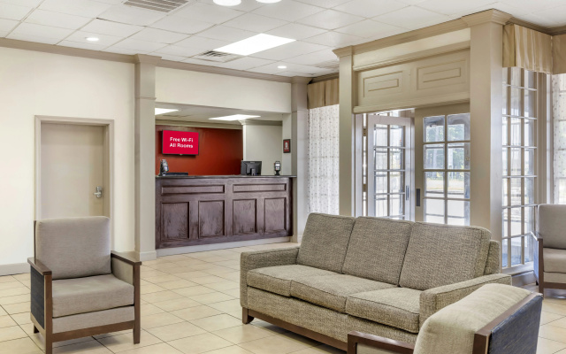 photo 3 of Red Roof Inn Dunn
