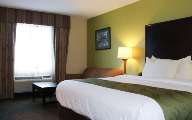 photo 5 of Quality Inn Florence Muscle Shoals
