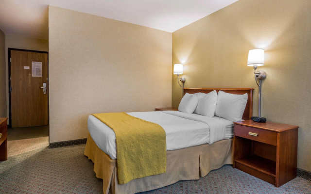 photo 4 of Quality Inn Hyde Park Poughkeepsie North