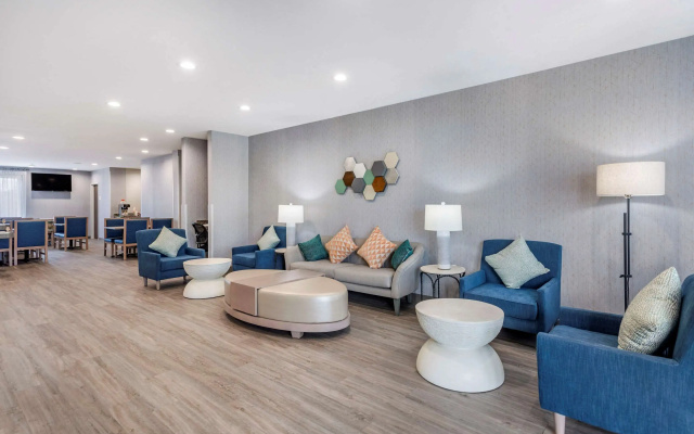 photo 2 of Quality Inn Lebanon - Nashville Area
