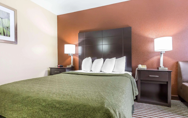 photo 4 of Quality Inn Mount Vernon, IL