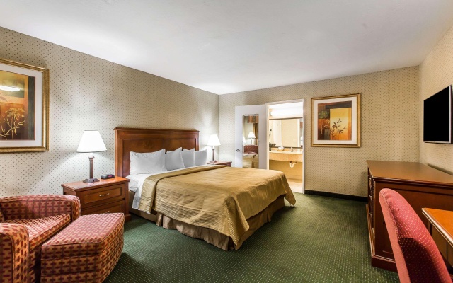 photo 4 of Quality Inn Near China Lake Naval Station