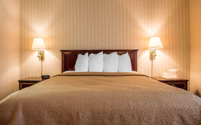 photo 3 of Quality Inn Pittsburgh Airport
