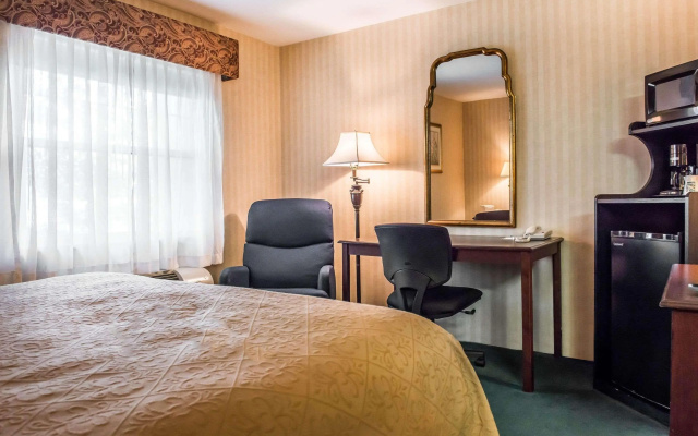 photo 5 of Quality Inn Pittsburgh Airport