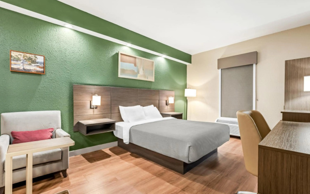photo 5 of Quality Inn Pooler - Savannah I-95