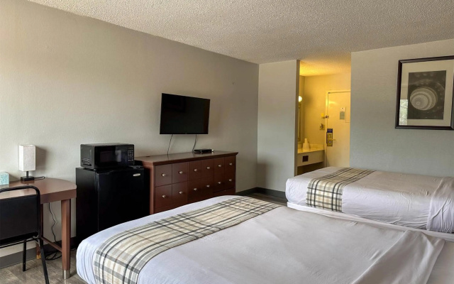 photo 3 of Motel 6 Rochester, NY - Airport
