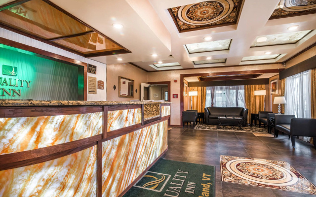 photo 2 of Quality Inn Rutland - Killington
