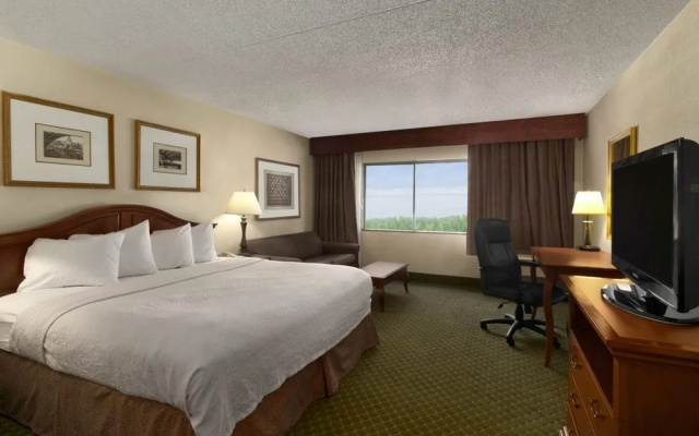 photo 2 of Days Inn & Suites by Wyndham Omaha NE