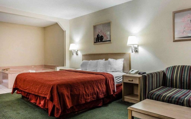 photo 5 of Quality Inn & Suites Stockbridge