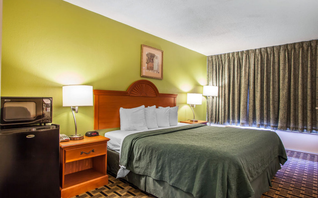 photo 4 of Quality Inn & Suites Franklin