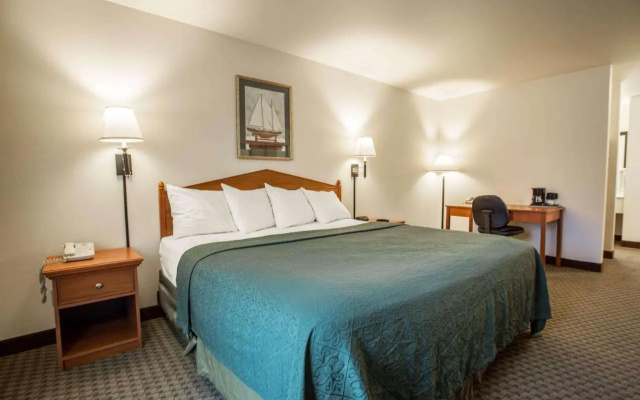 photo 3 of Quality Inn & Suites Federal Way - Seattle