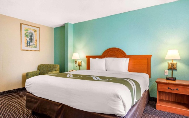 photo 2 of QUALITY INN & SUITES SARASOTA