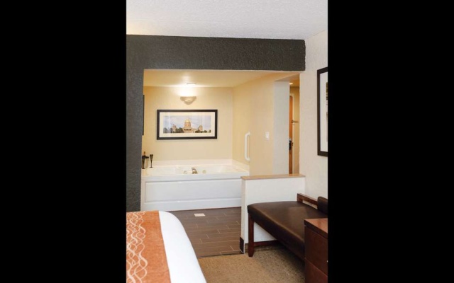 photo 2 of Quality Inn & Suites Event Center