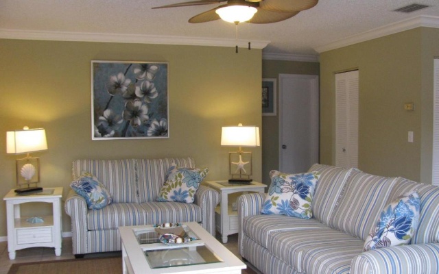 photo 3 of Queen's Gate Resort